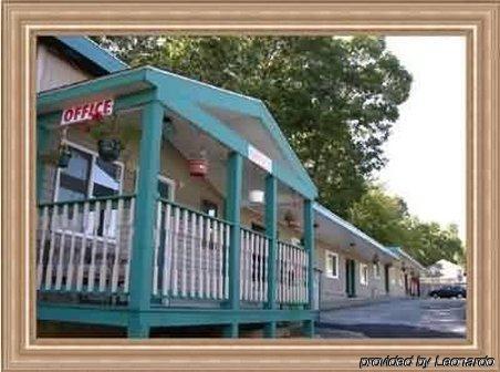 Budget Inn North Kingstown Kültér fotó